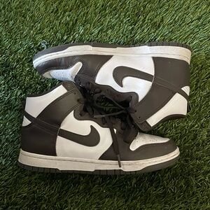 Size 7.5 men dark brown high dunks